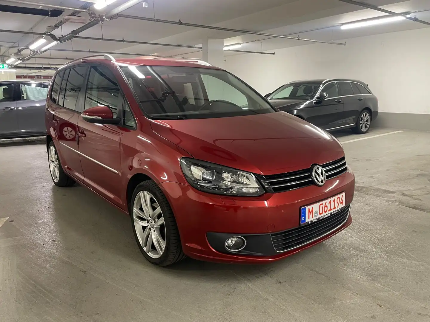 Volkswagen Touran Highline Rot - 1
