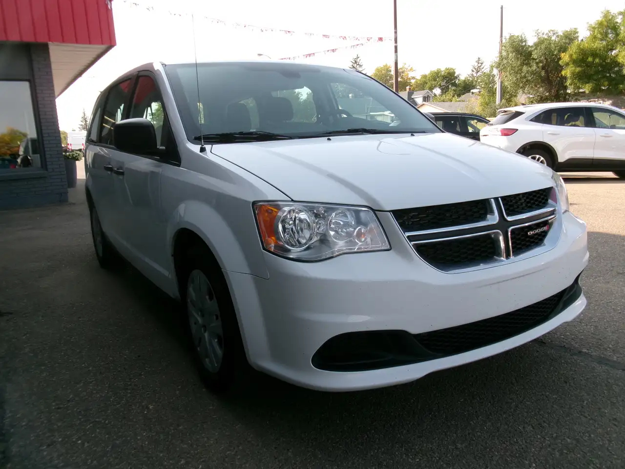 Dodge Grand Caravan снимка Dodge Grand Caravan
