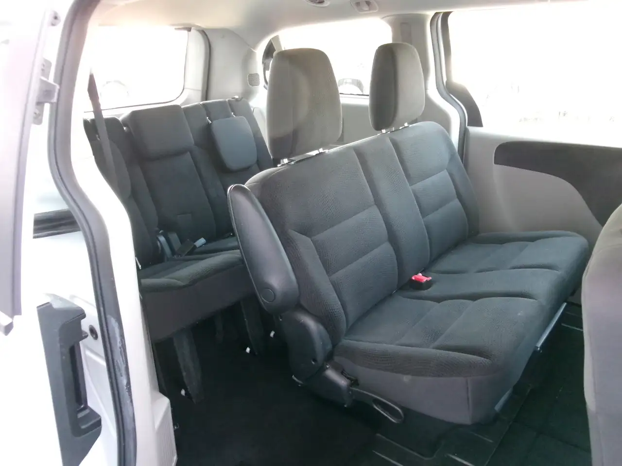 Dodge Grand Caravan снимка Dodge Grand Caravan
