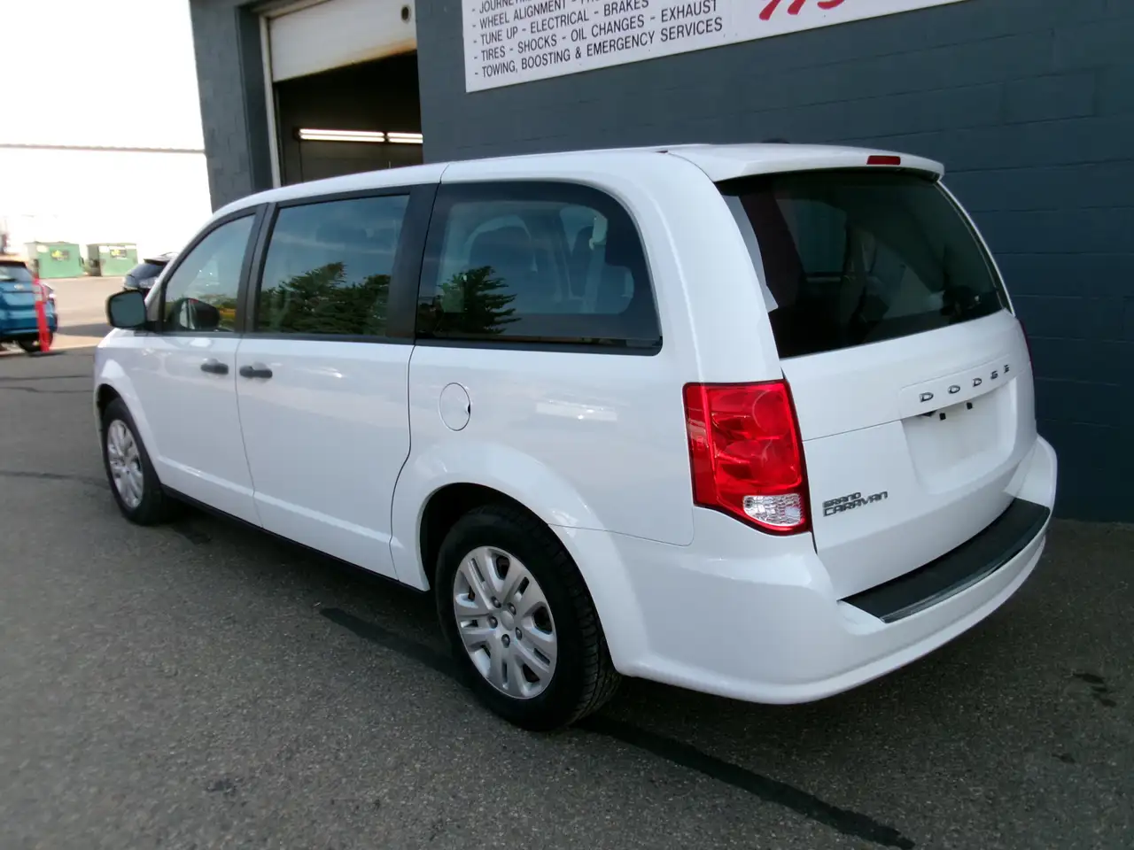 Dodge Grand Caravan снимка Dodge Grand Caravan