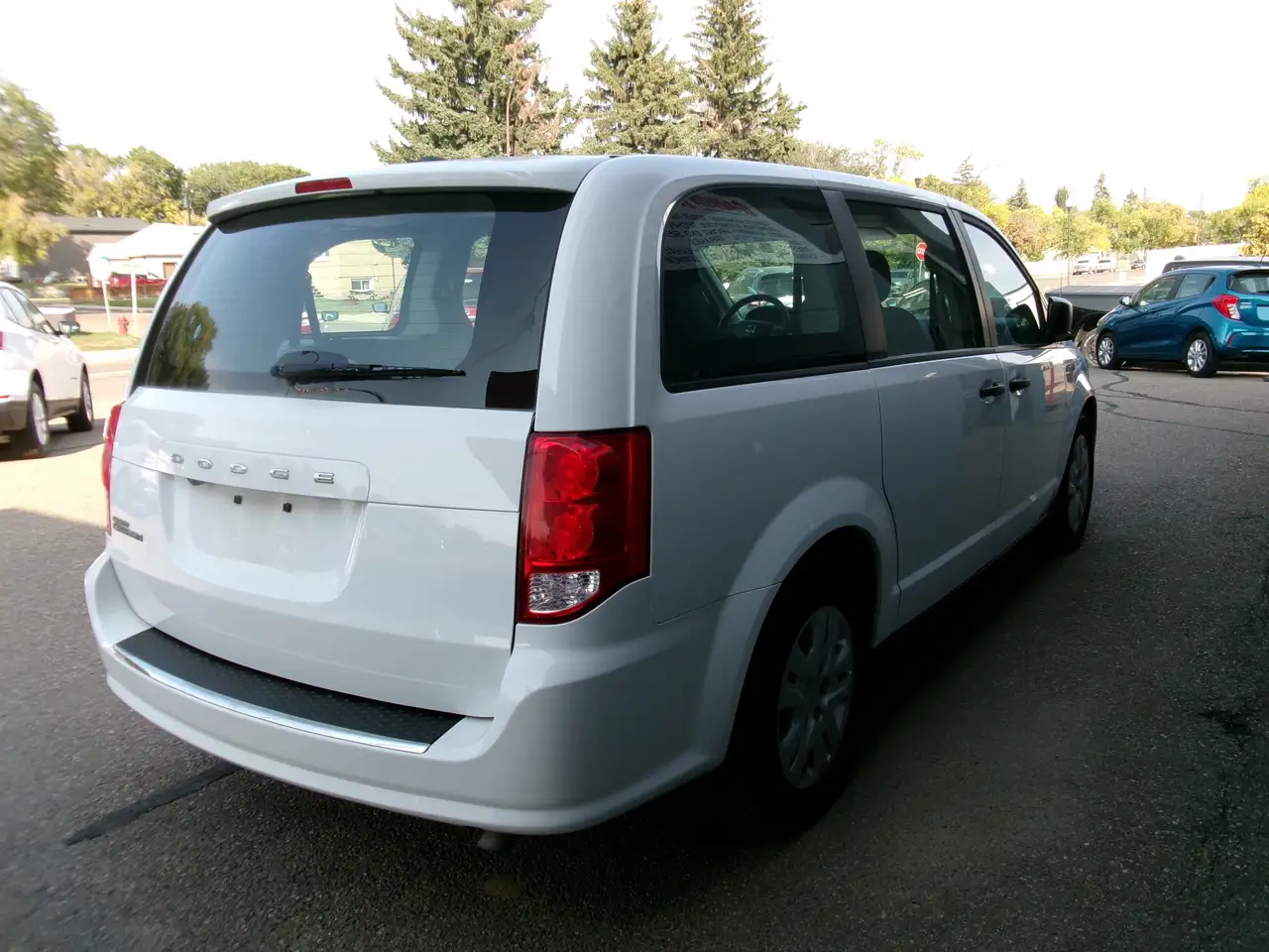 Dodge Grand Caravan снимка Dodge Grand Caravan