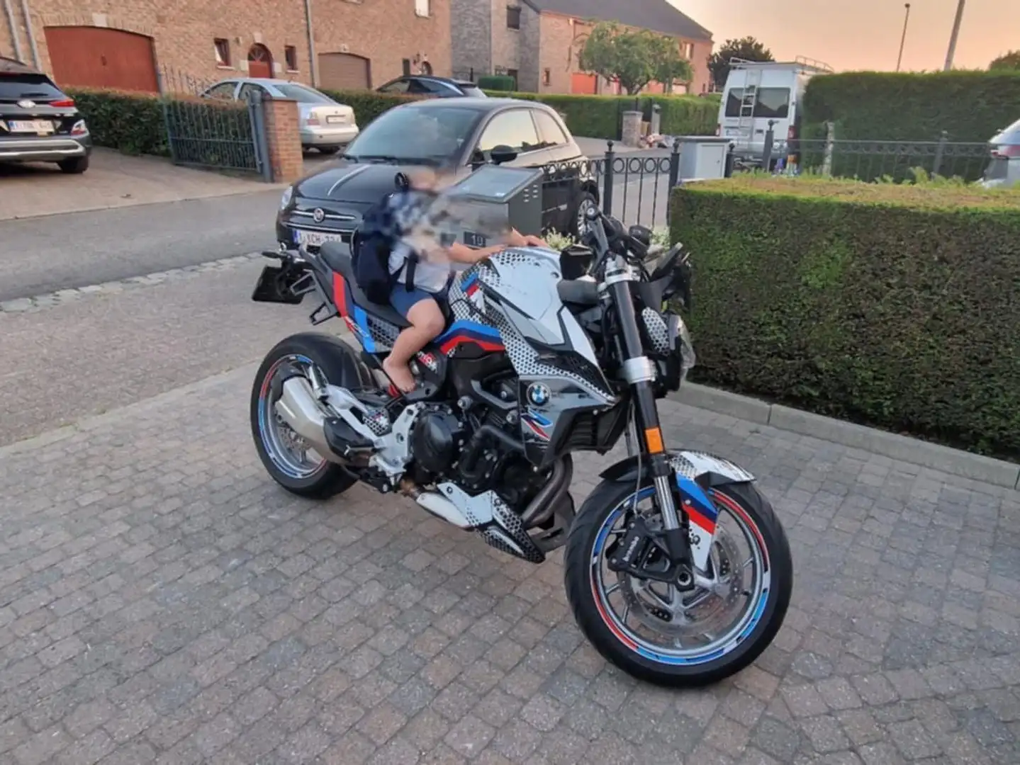 BMW F 900 R Noir - 1