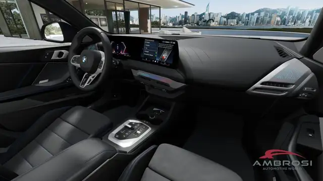 BMW 1 Series view 9