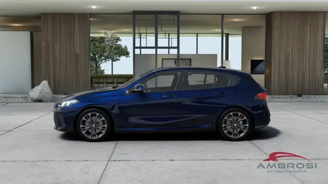BMW 1 Series view 3