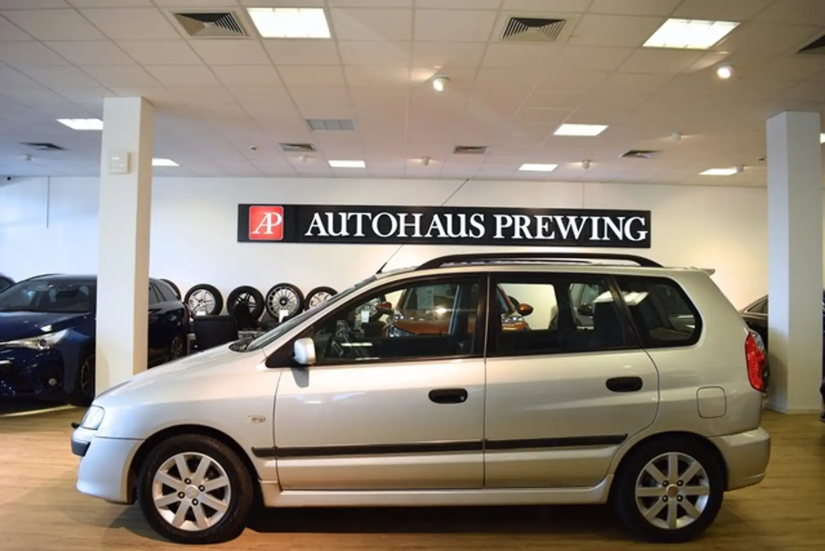 Mitsubishi Space Star Comfort 1600 AUTOMATIK/PDC/SITZH./AHK Silber - 2