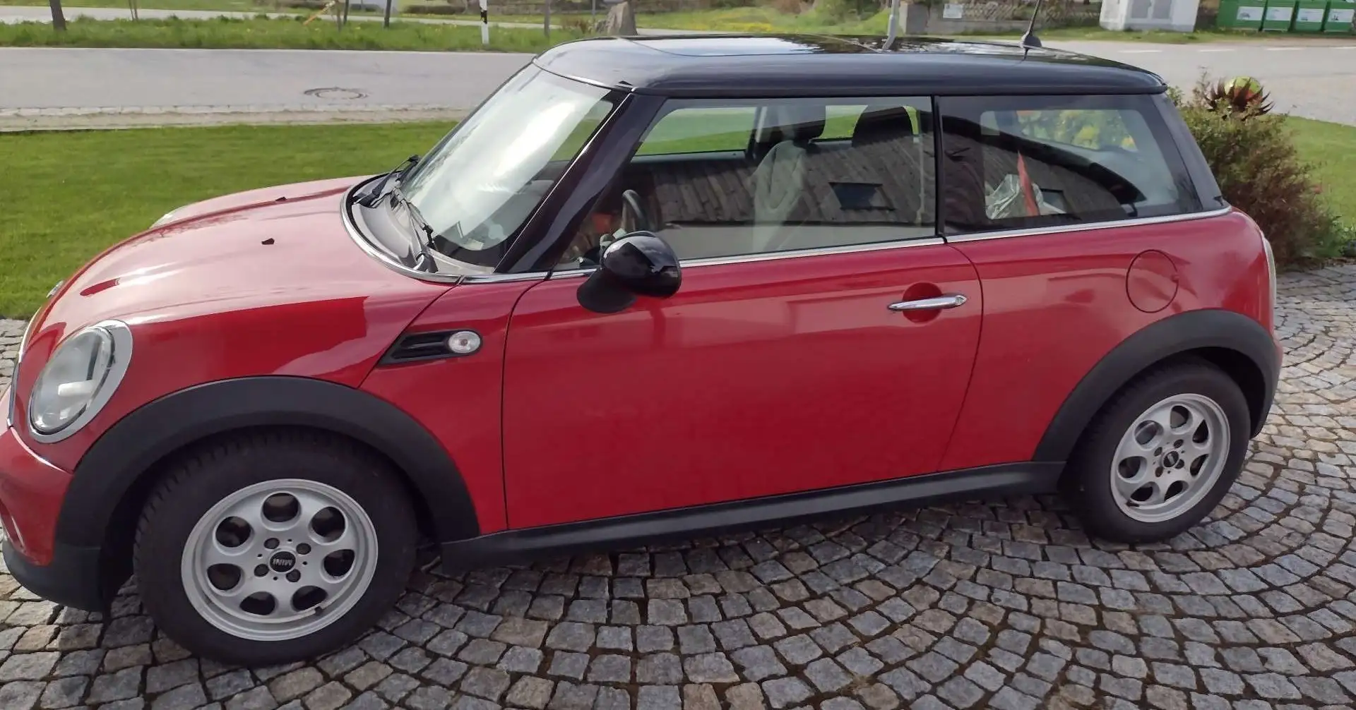 MINI Cooper D - 1