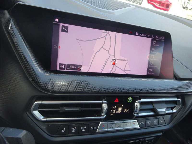 BMW 118 i Limo M Sportpaket/LIVE COCPIT/NAVI — photo 12