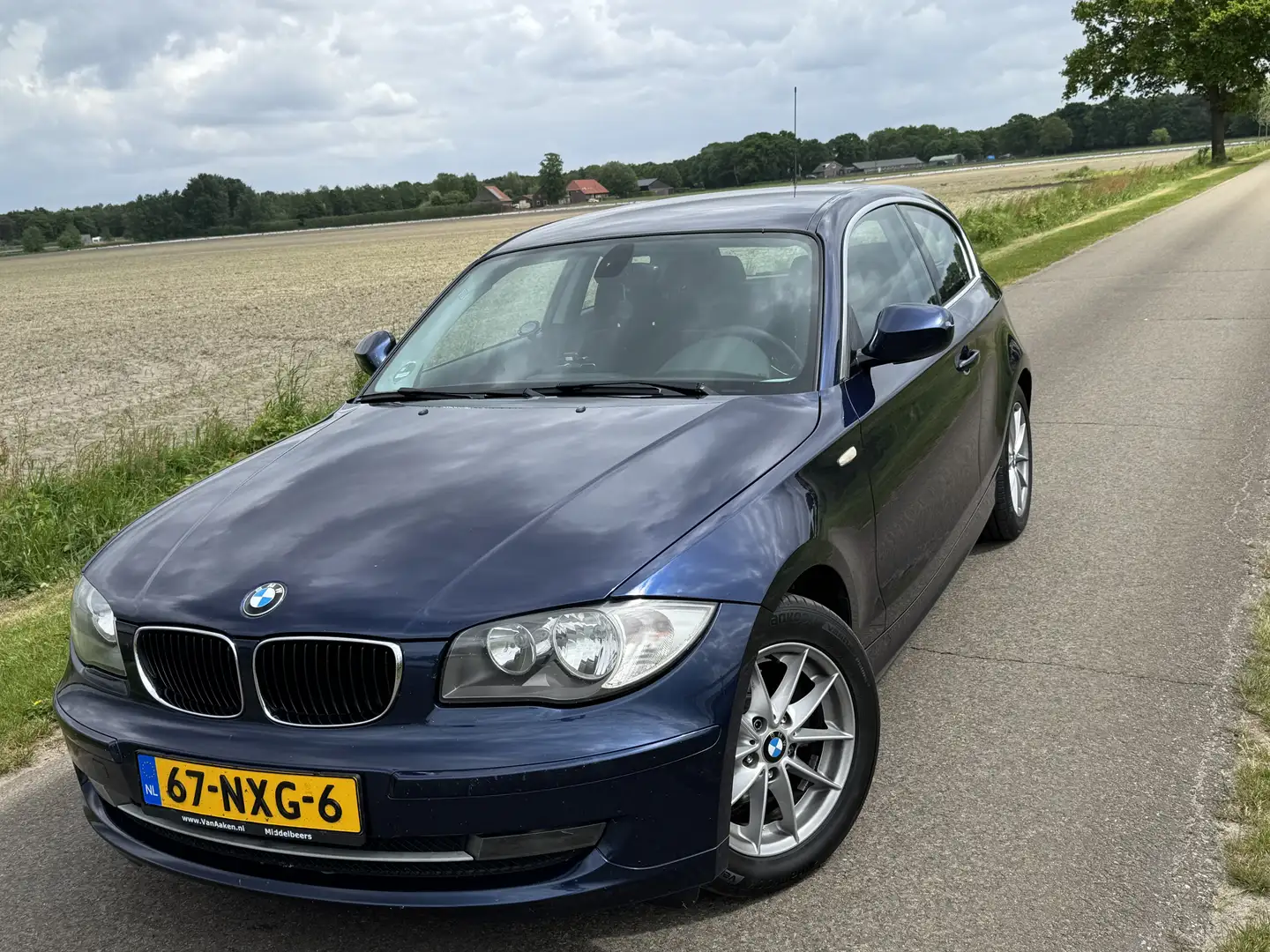 BMW 118 118i Edition Sport - 1