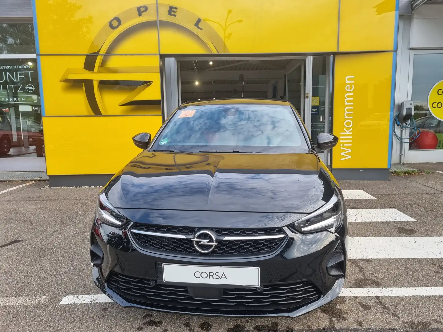 Opel Corsa GS Line 1.2 SHZ PDC Bluetooth Schwarz - 2