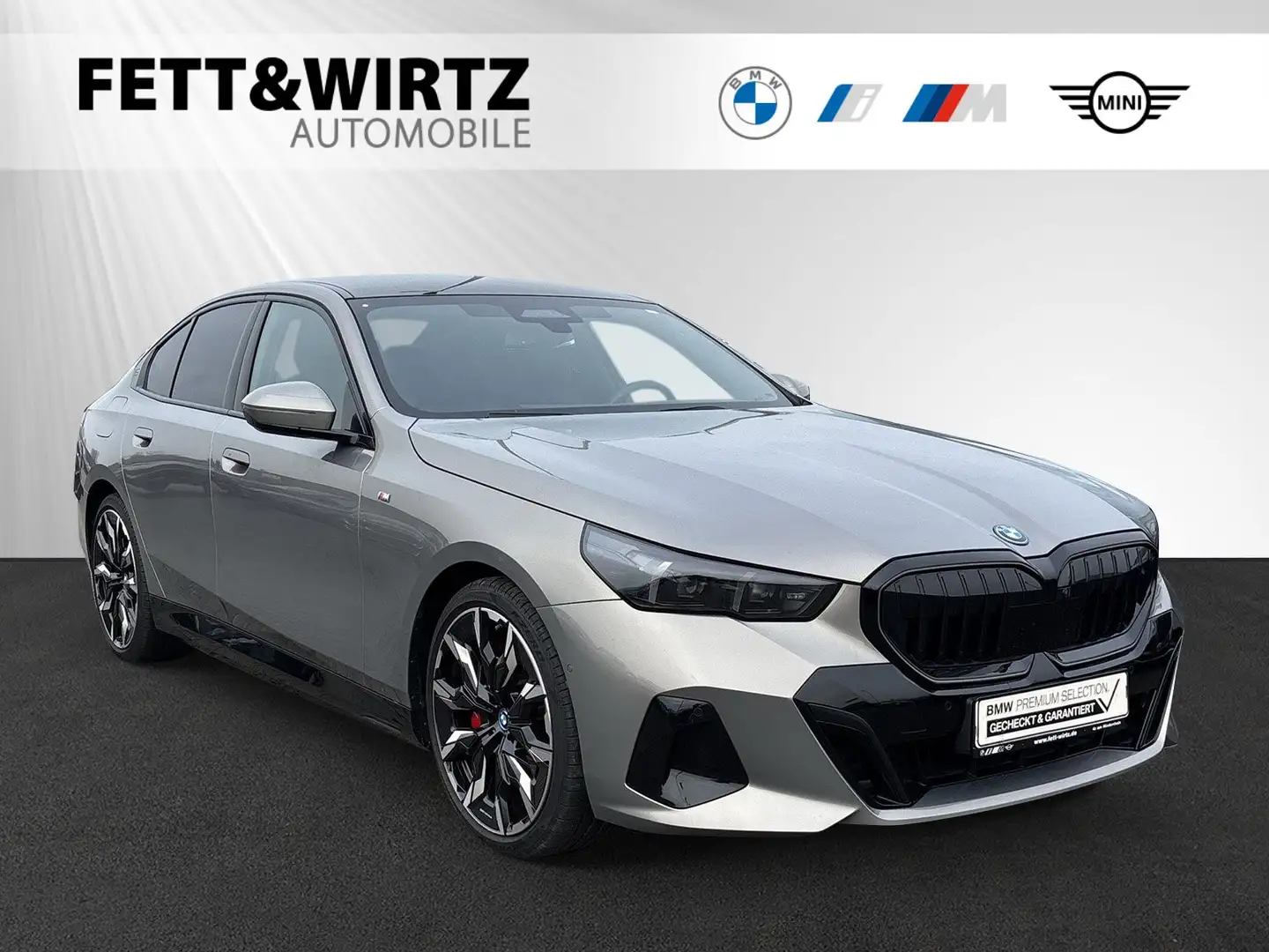 BMW 550 e xDrive M Sport Pro|Pano|Bowers&Wilkins|DAProf. Gris - 1