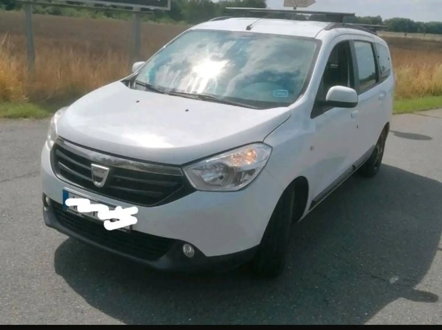 Dacia Lodgy Laureate Alb - 1