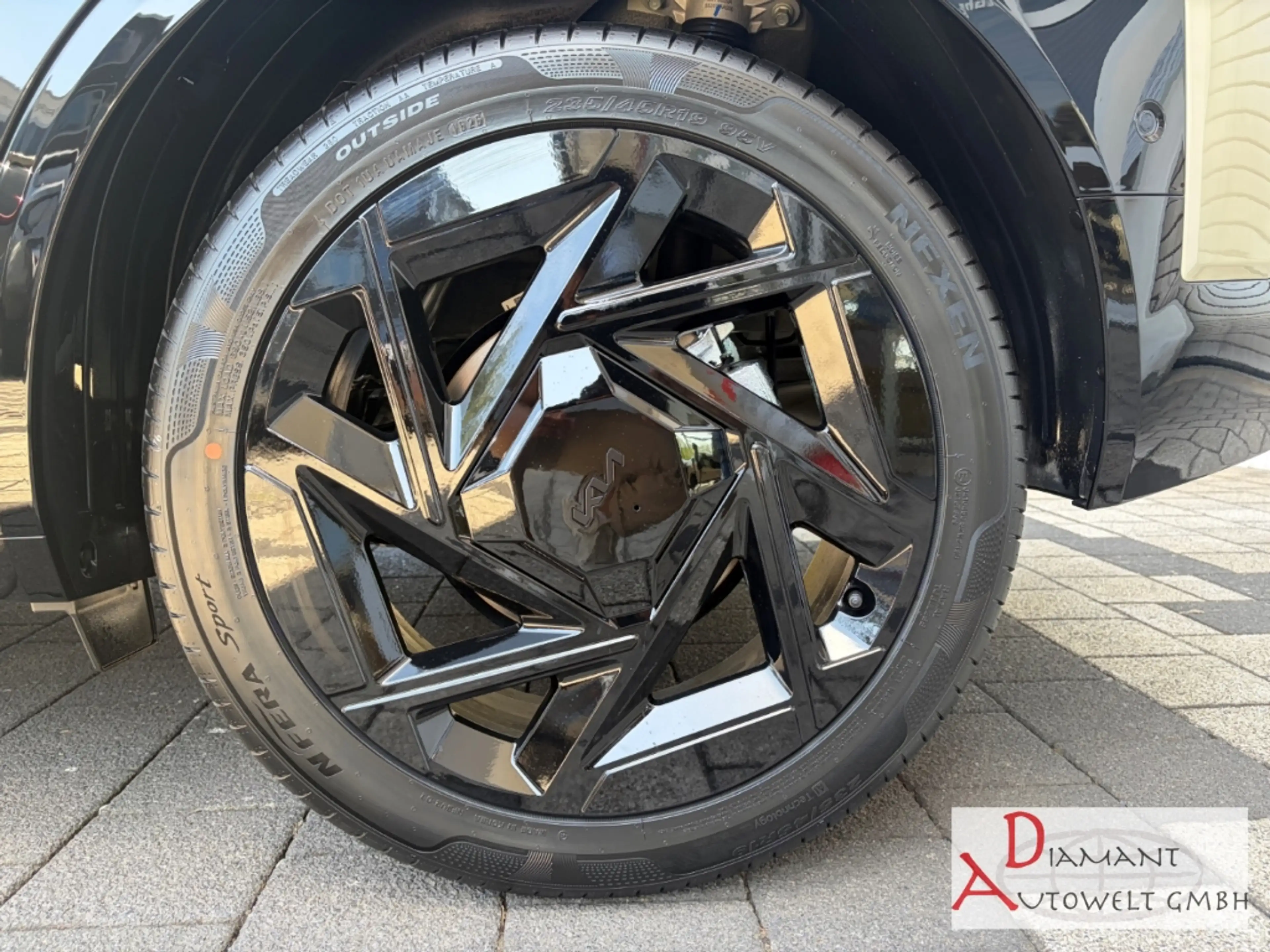 Kia Seltos 1.6T X-Line DCT Navi / 360 Grad Kamera / ACC — photo 15