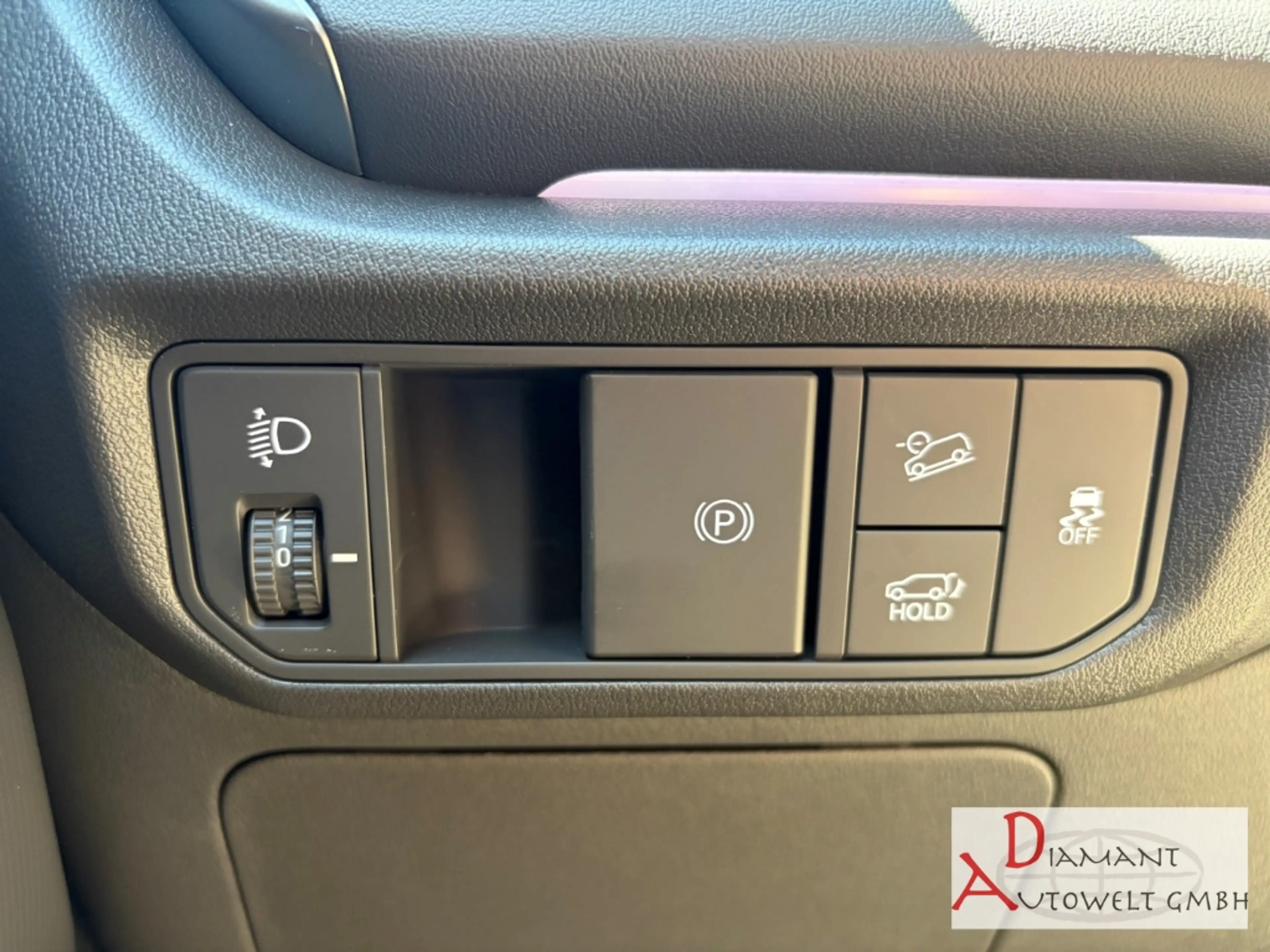 Kia Seltos 1.6T X-Line DCT Navi / 360 Grad Kamera / ACC — photo 14