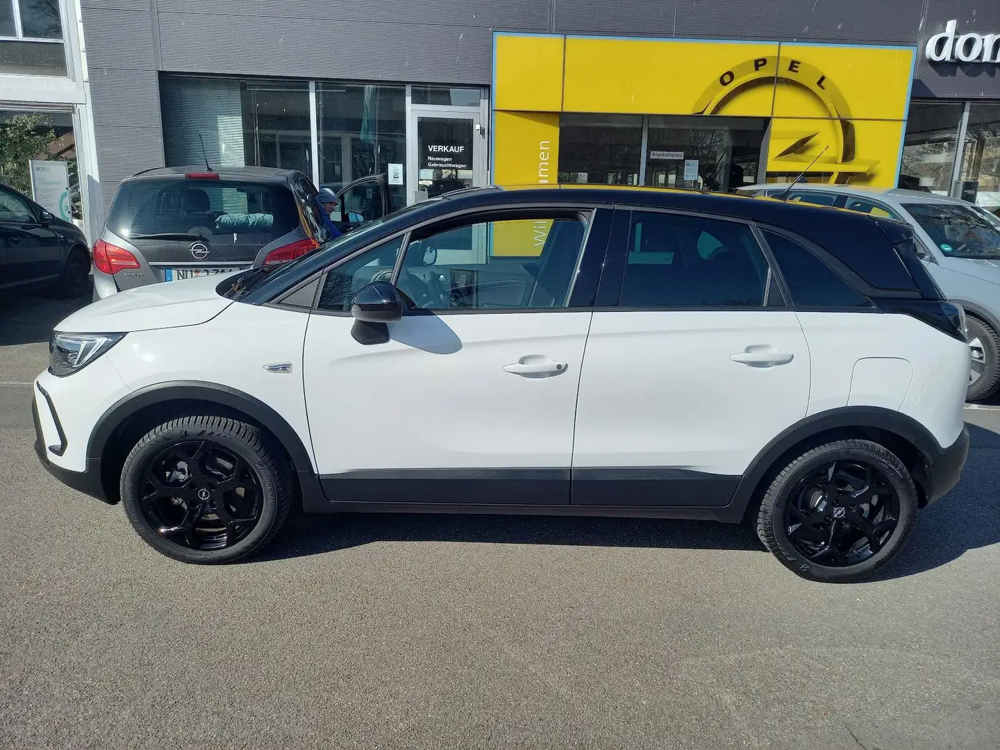 Opel Crossland X Crossland 1.2T AT6 Elegance Navi Kamera Sitzhzg Bílá - 2