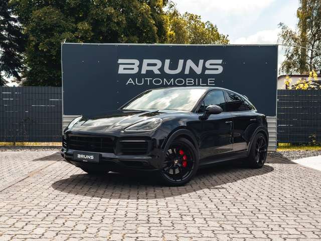 Imagine Porsche Cayenne Coupe GTS Leichtbau-Sport-Paket Carbon