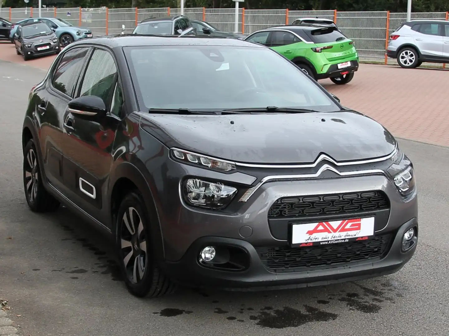 Citroen C3 1.2 110PS Automatik MAX LED Mirror Link PDC ALU Grau - 1