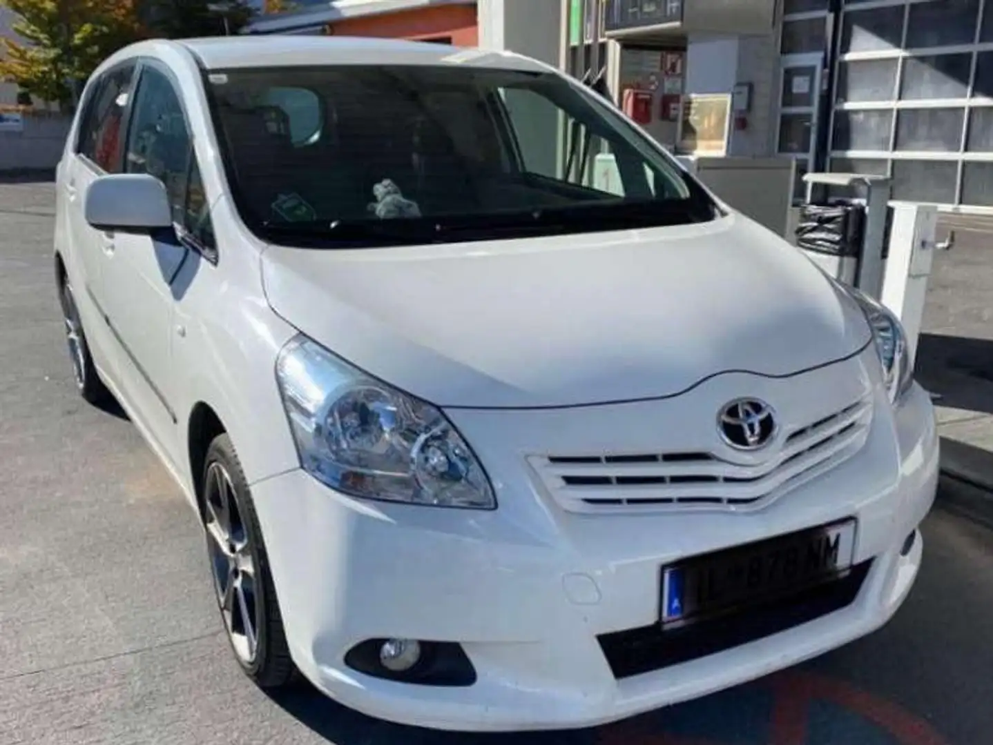 Toyota Verso Verso 1,6 Valvematic Comfort Comfort Weiß - 2