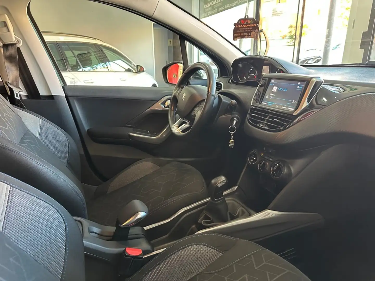 Peugeot 2008 1.2 PureTech S&S Style 82 Azul - 2