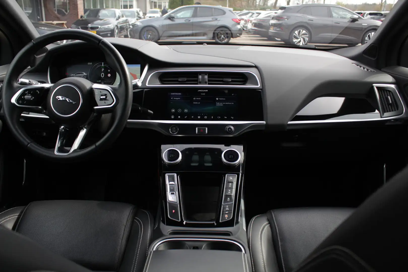 Jaguar I-Pace EV400 First Edition 90 kWh / Full option / Panoram Negro - 2