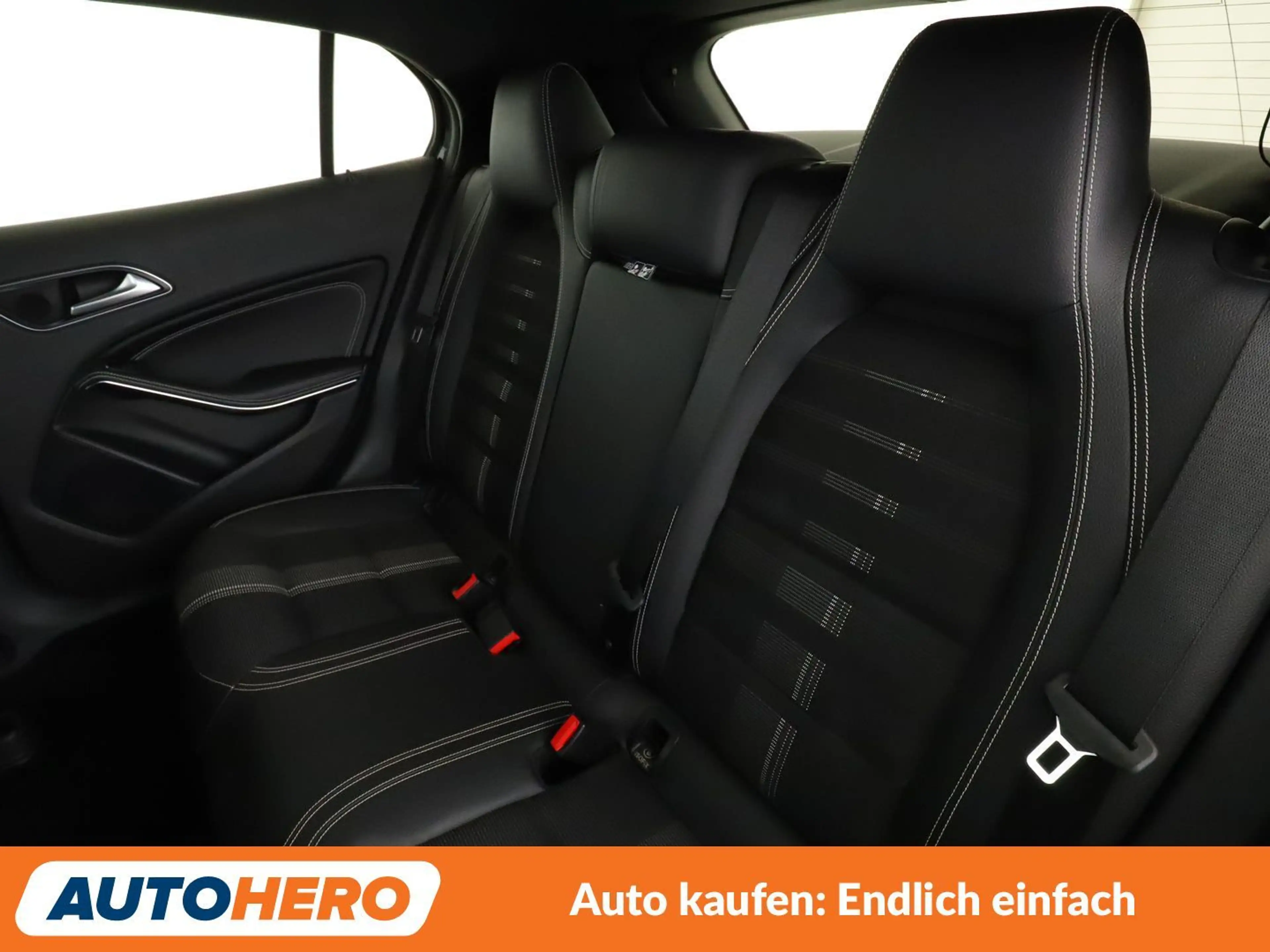 Mercedes-Benz GLA 180 GLA 180 Urban*NAV*LED*TEMPO*PDC*SHZ*BT* — photo 14