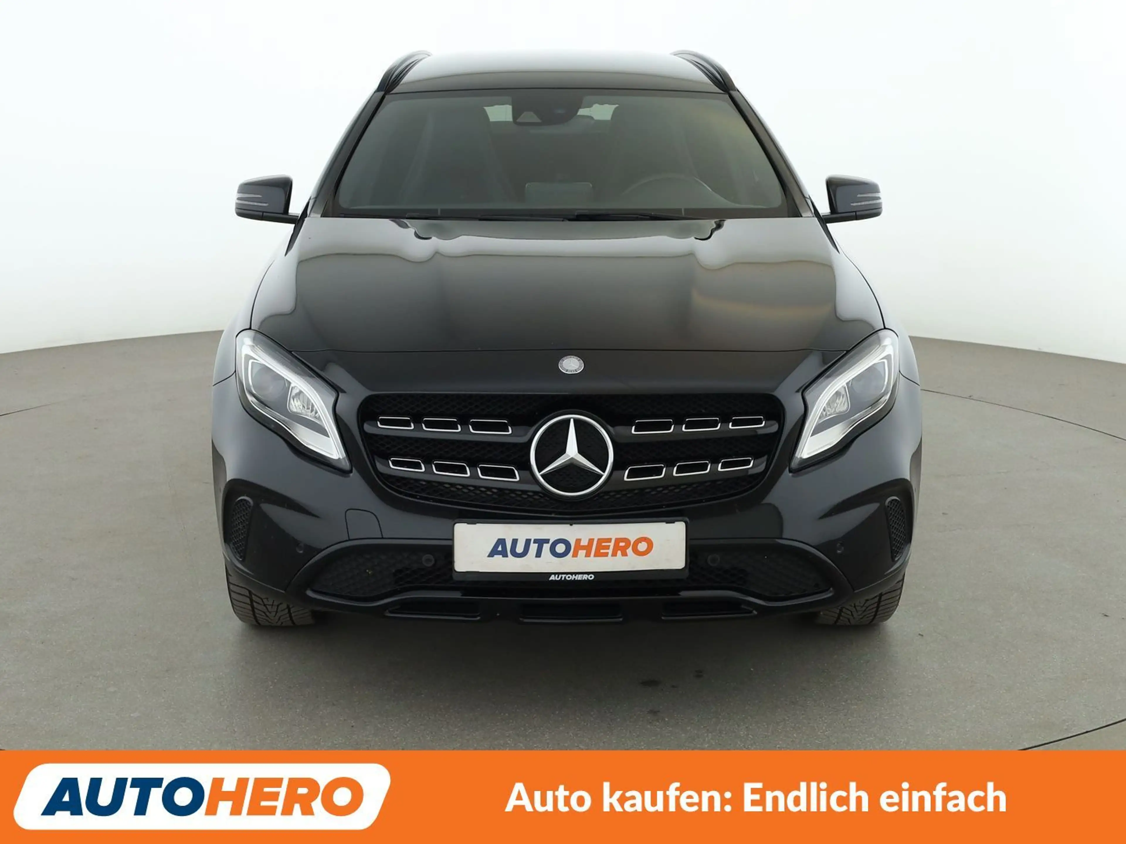 Mercedes-Benz GLA 180 GLA 180 Urban*NAV*LED*TEMPO*PDC*SHZ*BT* — photo 9