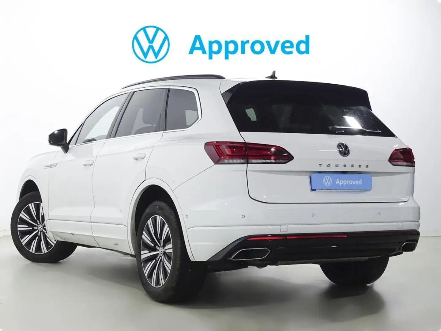 Volkswagen Touareg 3.0TDI V6 Premium Tiptronic Atmosphere 4M 170kW Blanco - 2