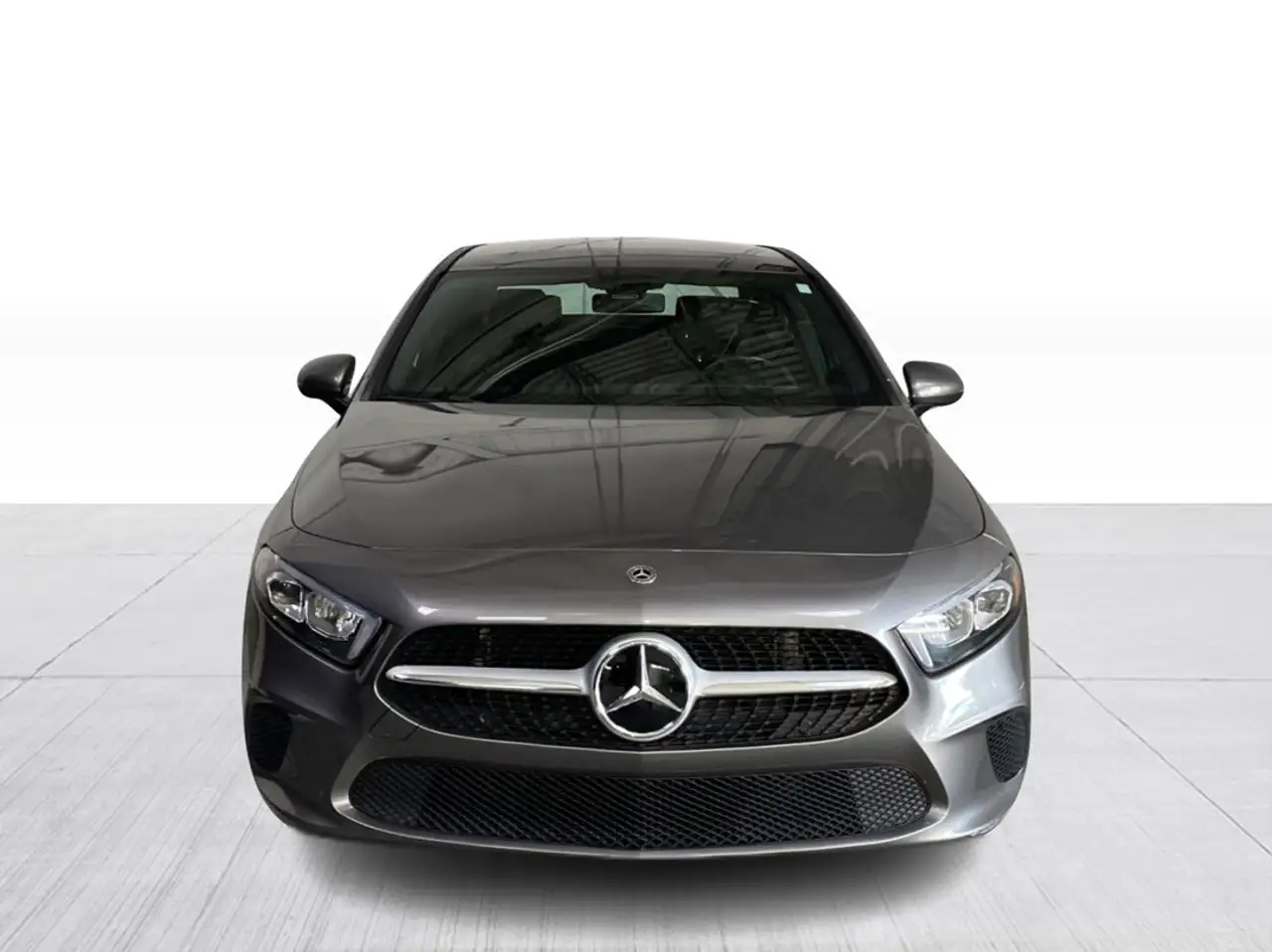 Mercedes-Benz A-Class снимка Mercedes-Benz A-Class
