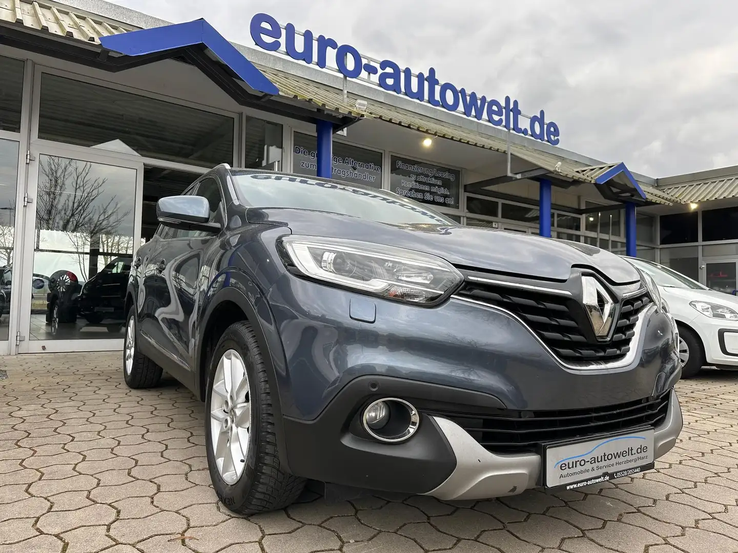 Renault Kadjar 1.5dCi XMOD *PDCv+h *SHZ *Navi *AHK *USB Grijs - 1