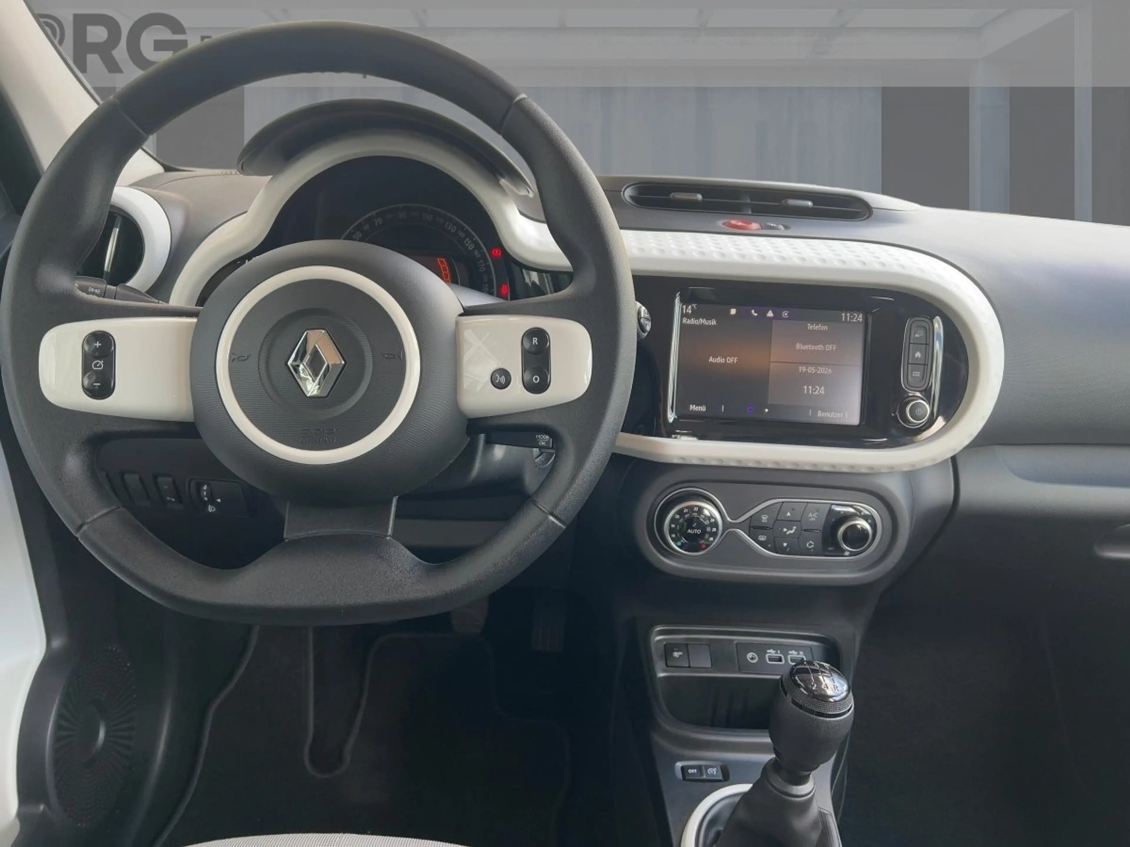 Renault Twingo EQUILIBRE SCe 65 Start & Stop Apple CarPlay — photo 12