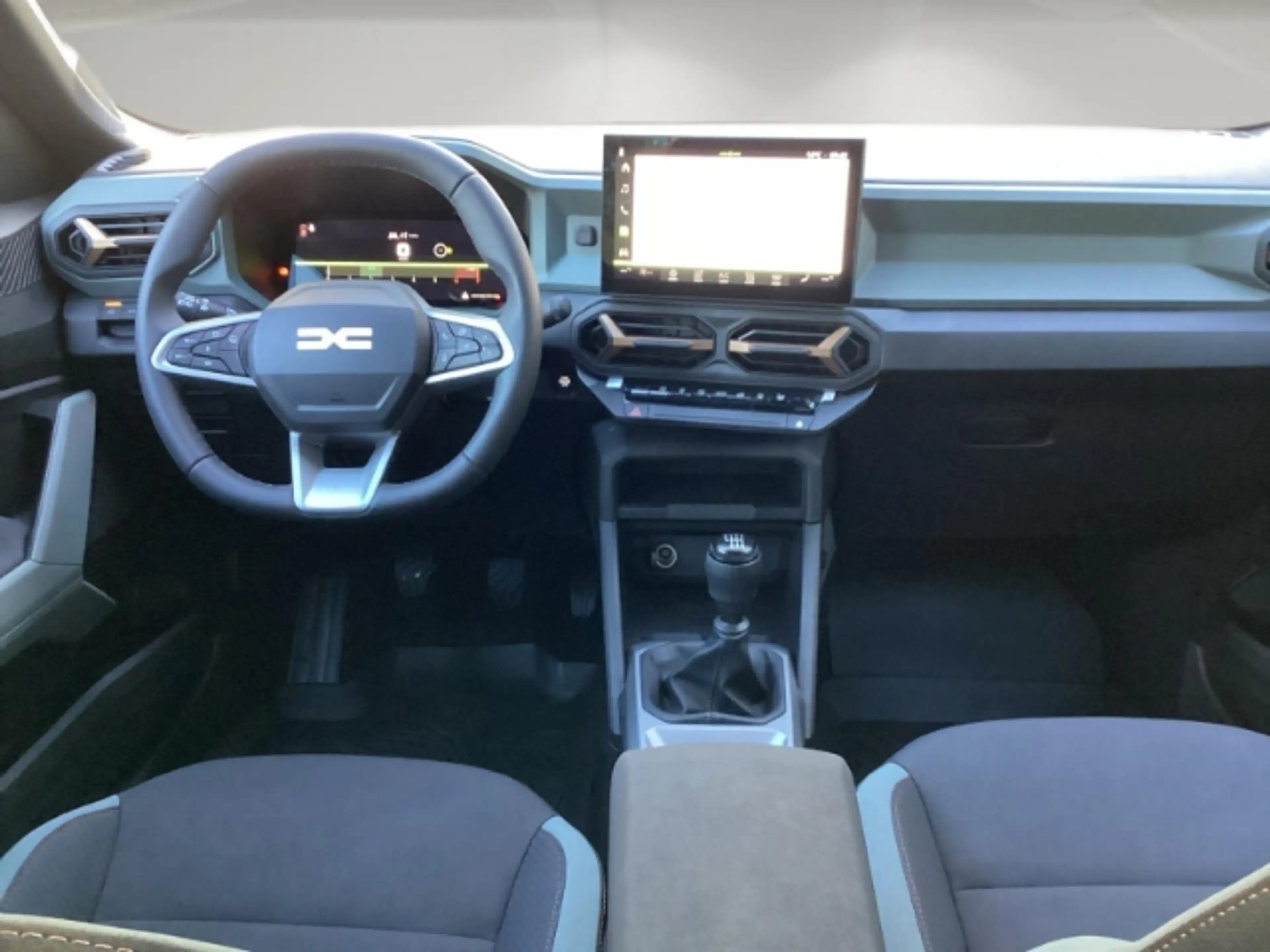 Dacia Bigster Extreme TCe140+el.PanoDach+WinterPlus&City-P+Navi+ — photo 11