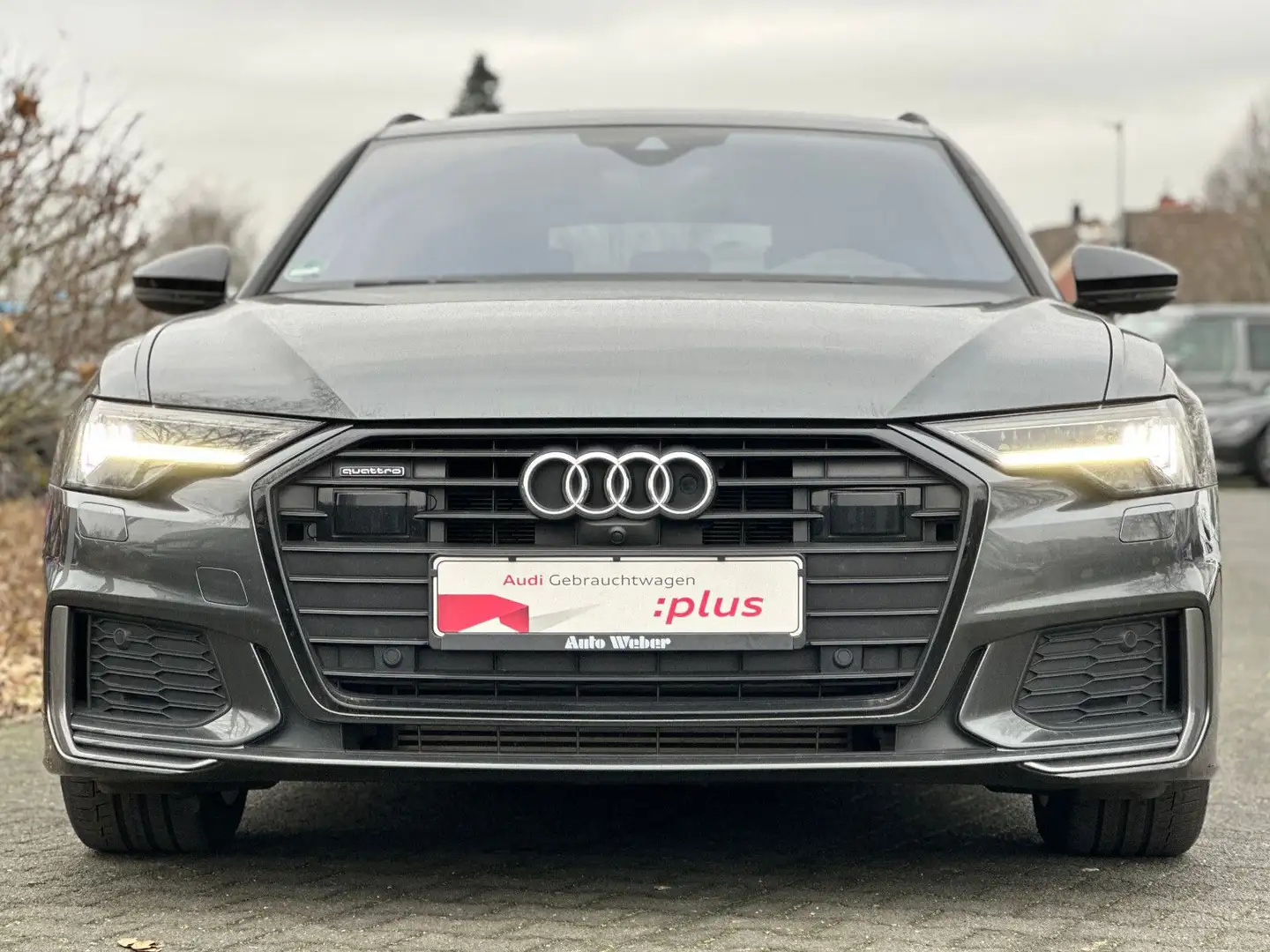 Audi A6 Avant 55TFSIe qu S LINE HuD NACHT PANO 360° Grau - 2