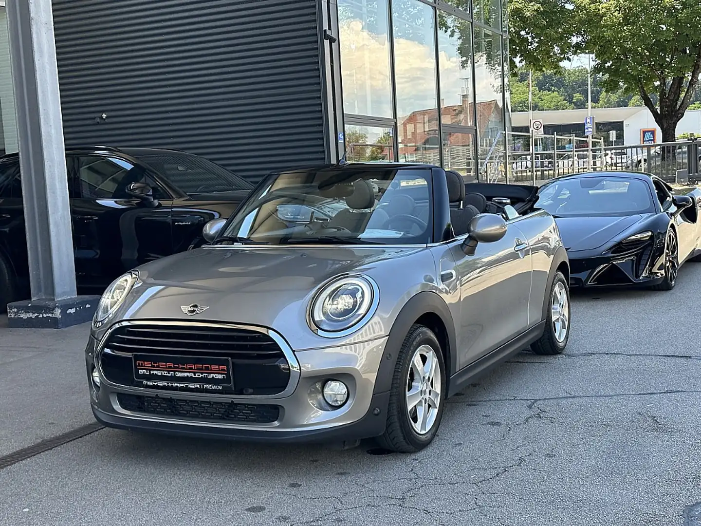 MINI Cooper D Cabrio MINI Cooper D Cabrio / LED / SZH / Sportsitz / ... Silver - 2