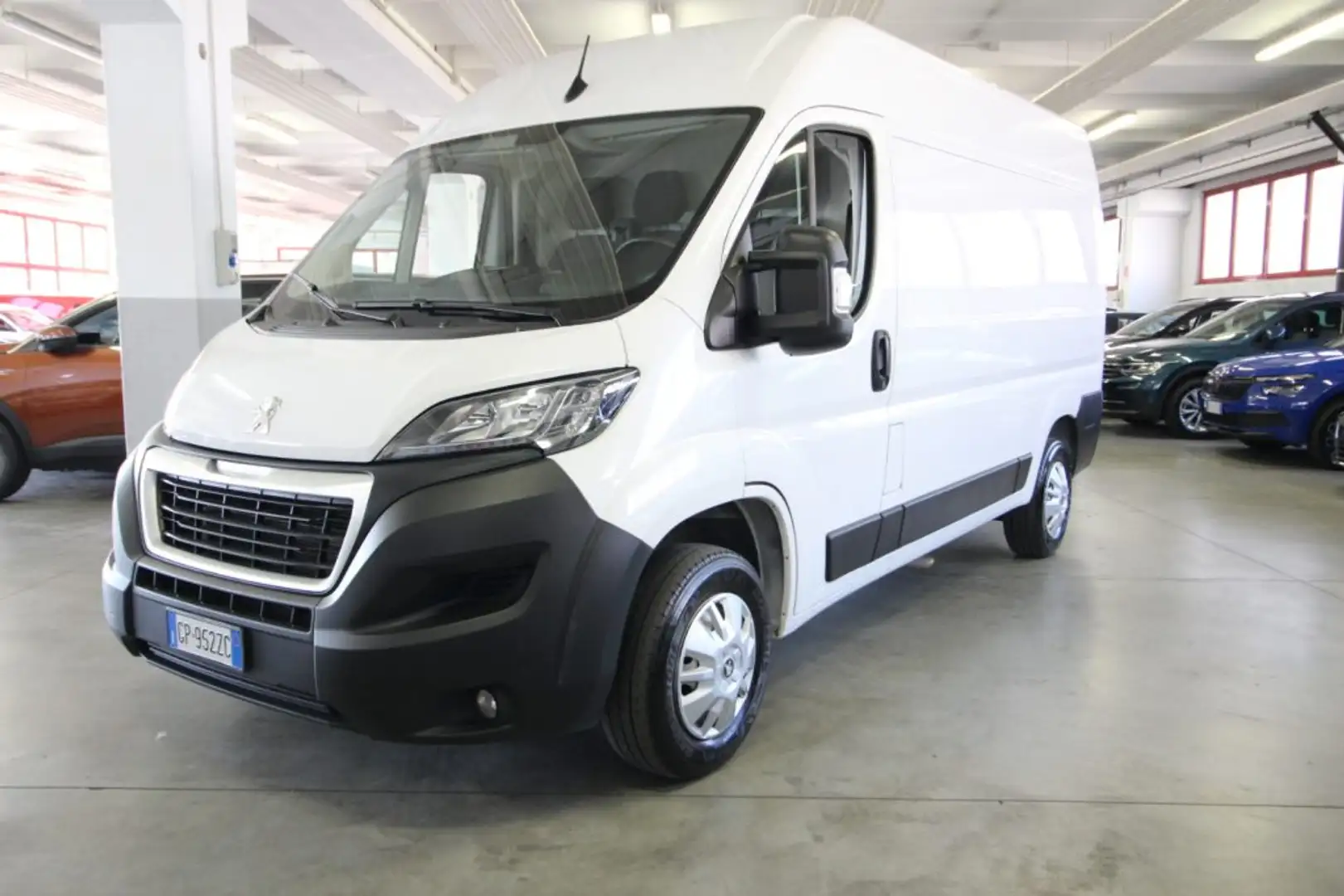 Peugeot Boxer 333 2.2 BlueHDi 140 S&S PM-TM Furgone + IVA Blanc - 2
