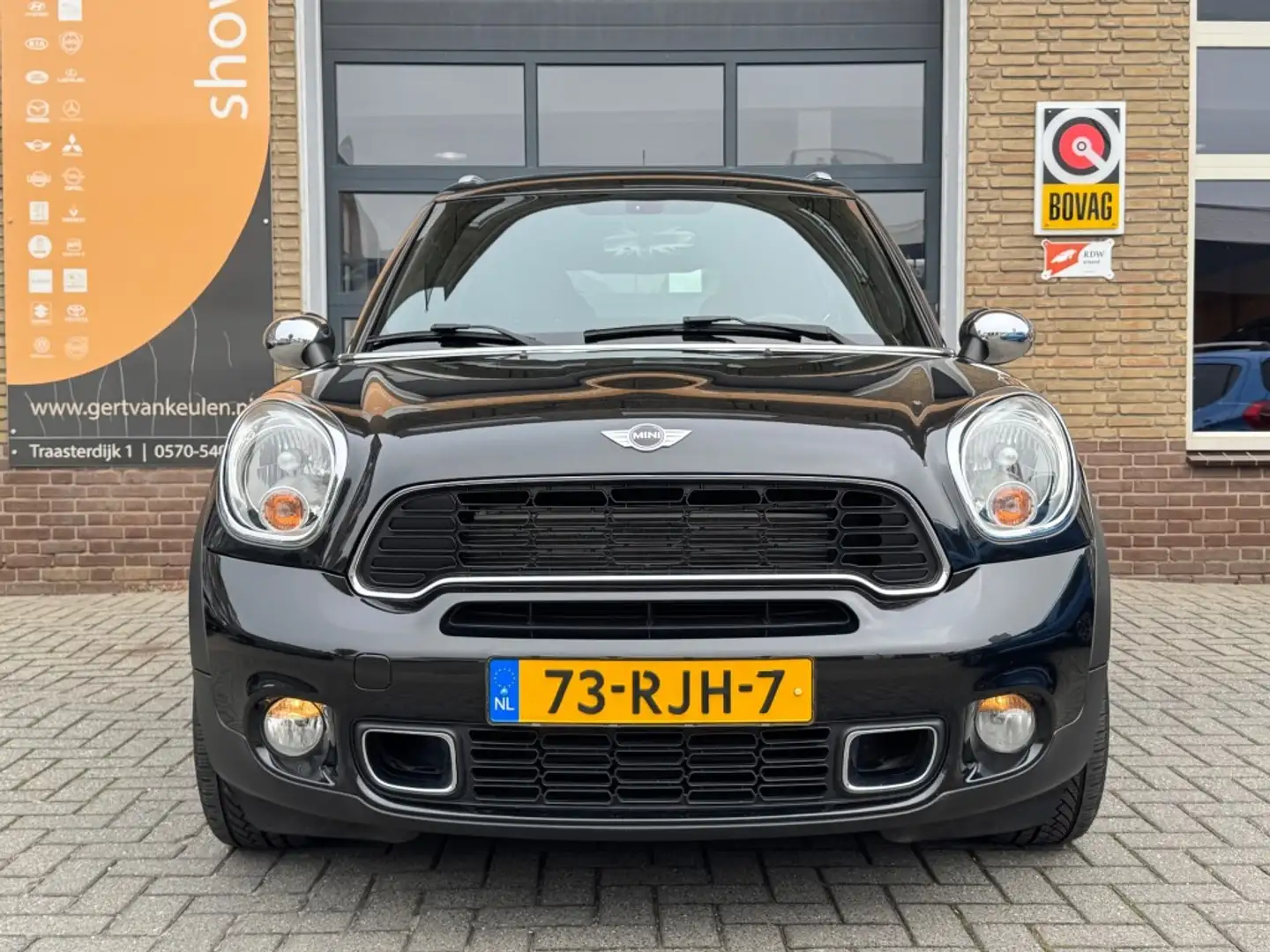 MINI Cooper S Countryman 1.6 COOPER S 184PK PEPPER NAVI/LMV/NL-AUTO Zwart - 2