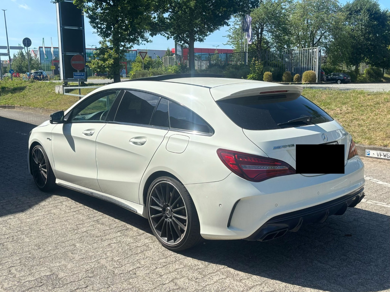 Mercedes-Benz CLA 45 AMG 4Matic *PANO/H&K/MEMORY/KAMERA* — photo 3