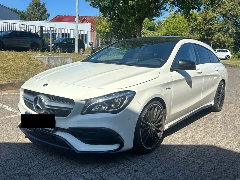 Mercedes-Benz CLA 45 AMG 4Matic *PANO/H&K/MEMORY/KAMERA* — photo 4