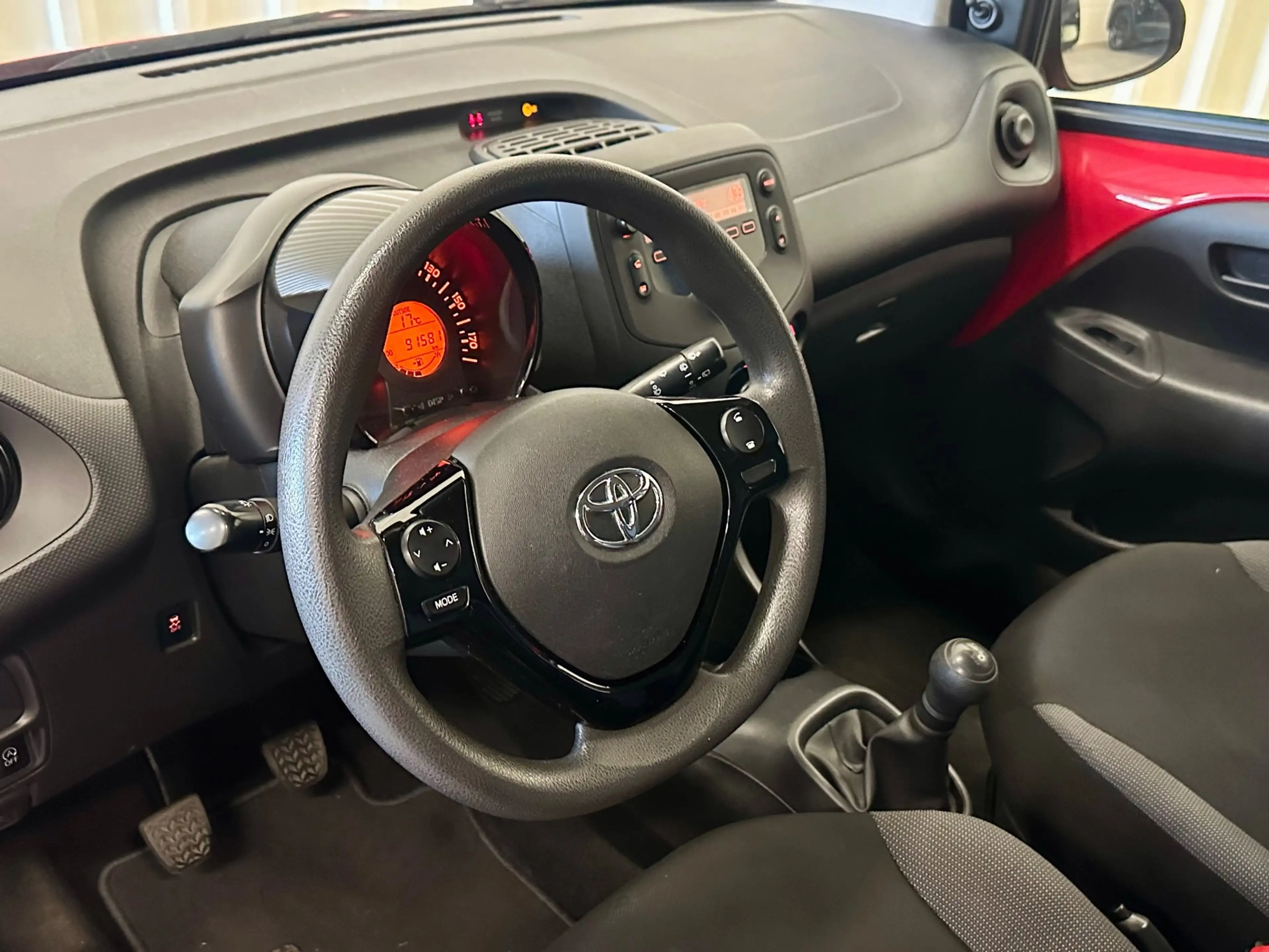 Toyota Aygo 1.0 VVT-i x-fun Airco Afn Trekhaak — photo 8