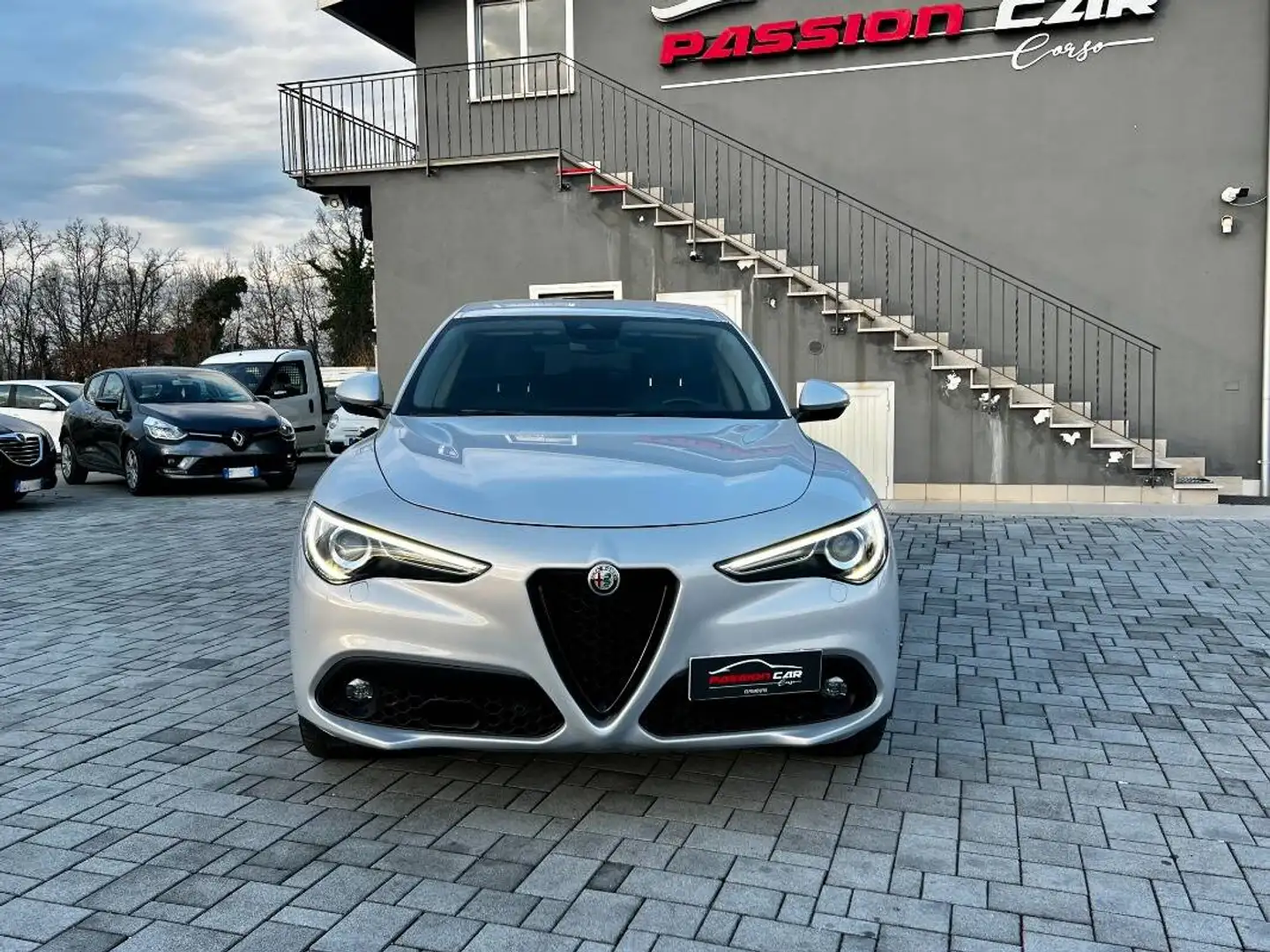 Alfa Romeo Stelvio 2.2 t Sprint Q4 190cv auto Blanc - 2