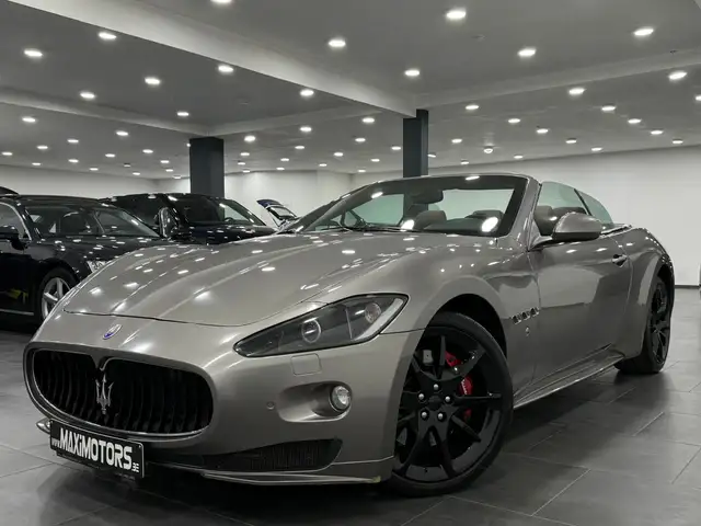 Maserati GranCabrio Sport  4.7i V8 Belgian Car Full Option Carpass Full Service