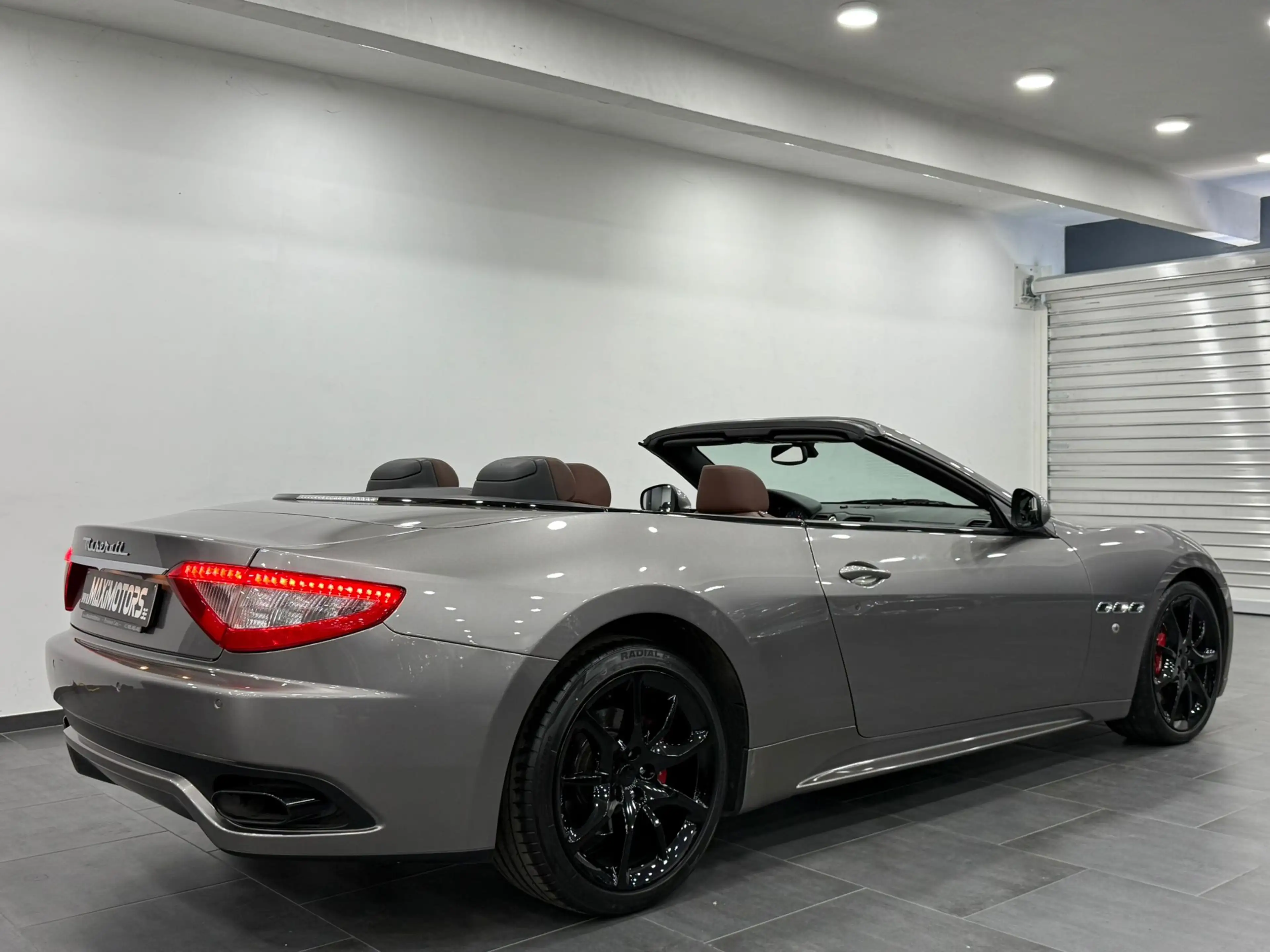 Maserati GranCabrio Sport  4.7i V8 Belgian Car Full Option Carpass Full Service — photo 11