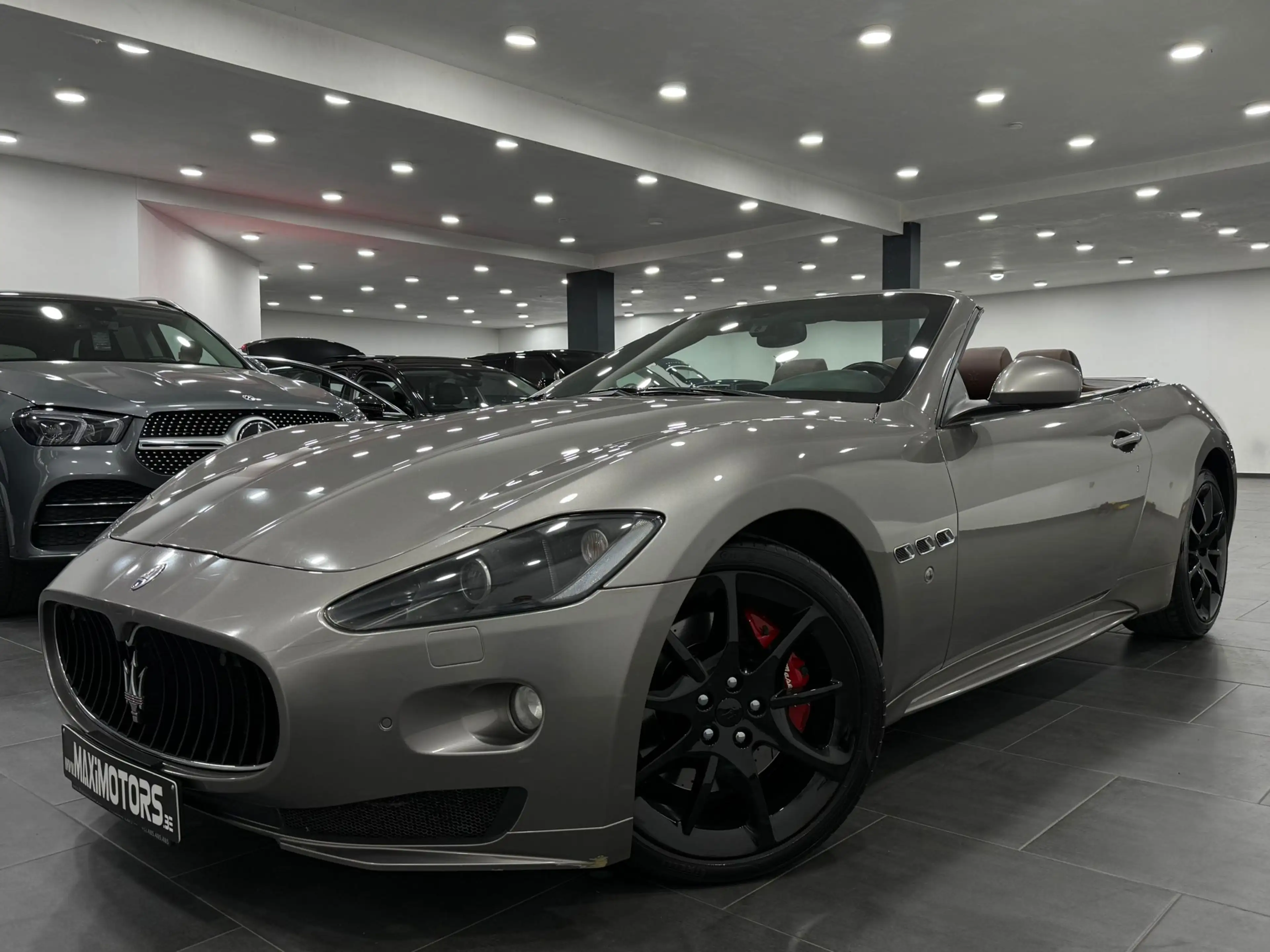 Maserati GranCabrio Sport  4.7i V8 Belgian Car Full Option Carpass Full Service — photo 7