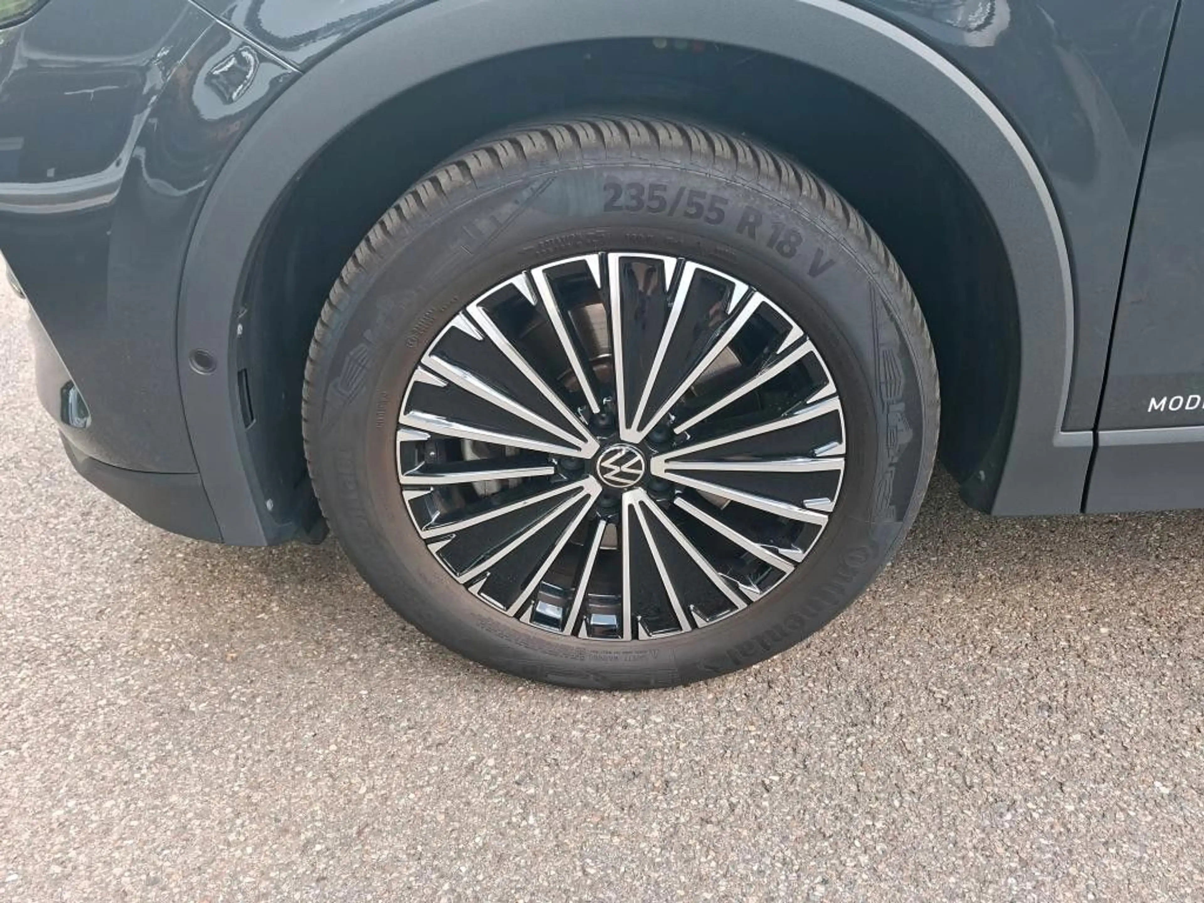 Volkswagen Tiguan 2.0 TDI 110 kW Life — photo 8