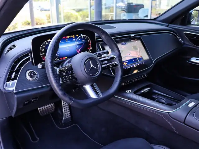 Mercedes-Benz E Class view 15