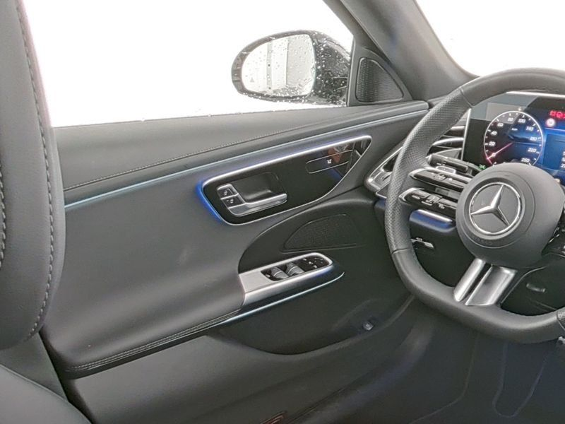 Mercedes-Benz E 200 AMG Limo Advanced/LED/Distronic/Night — photo 8