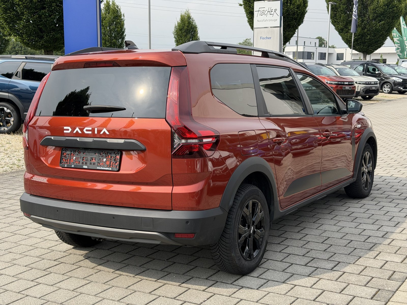 Dacia Jogger TCe 110 Extreme RFK 1Hd. Sitzh. LMF 1.0 TCe 110 EU — photo 10