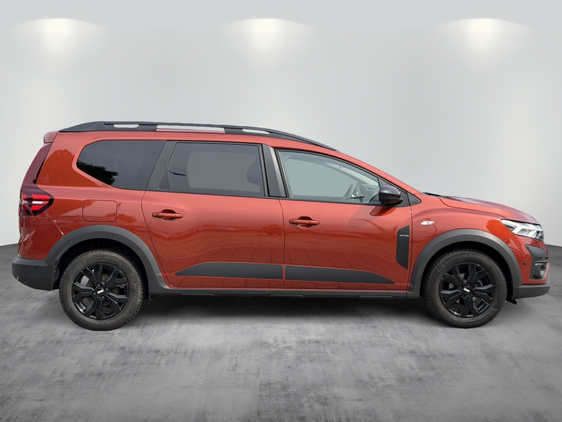 Dacia Jogger TCe 110 Extreme RFK 1Hd. Sitzh. LMF 1.0 TCe 110 EU — photo 3