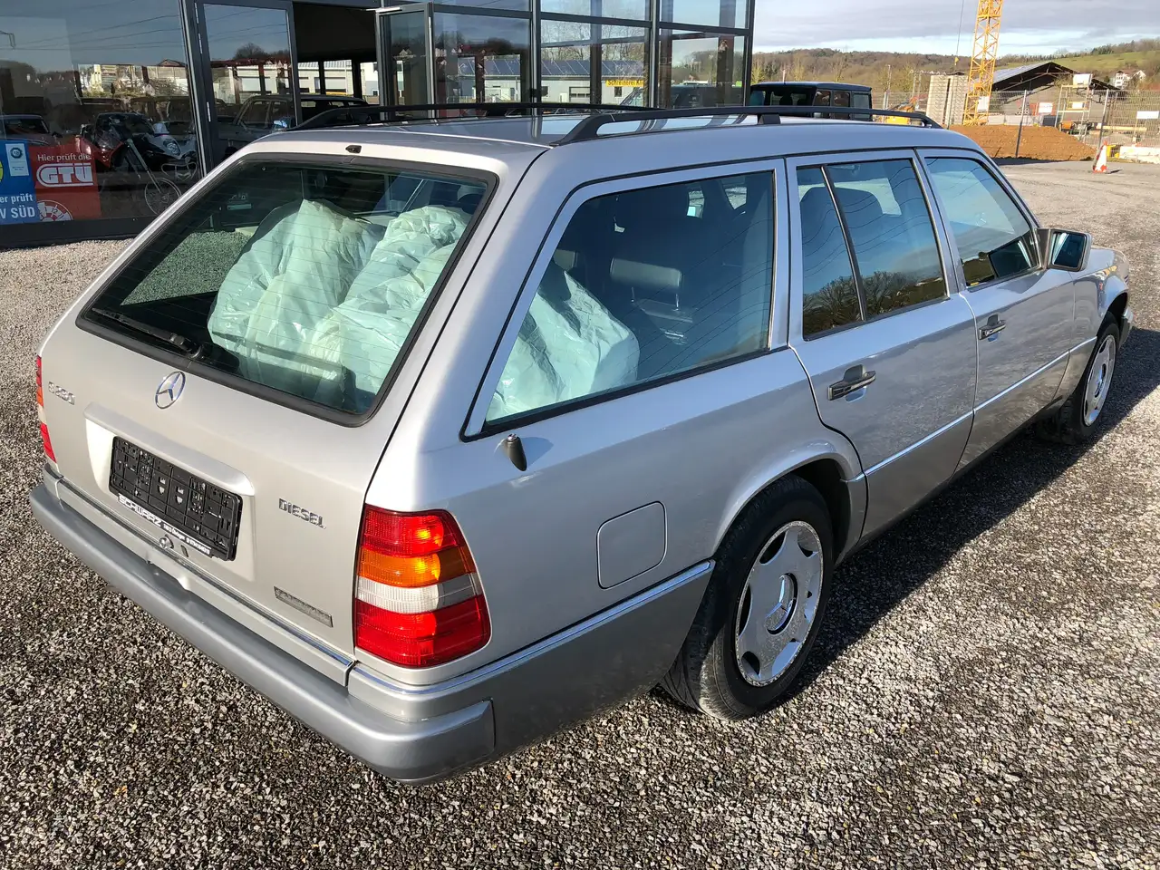 Mercedes-Benz E 250 T D Automatik*Klimatisierungsautomatik*1.Hand*, foto 5