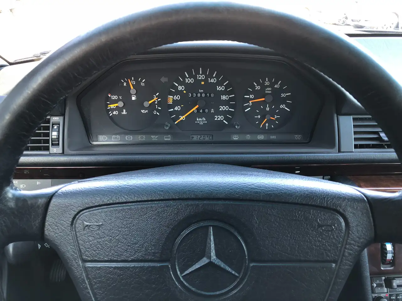 Mercedes-Benz E 250 T D Automatik*Klimatisierungsautomatik*1.Hand*, foto 12