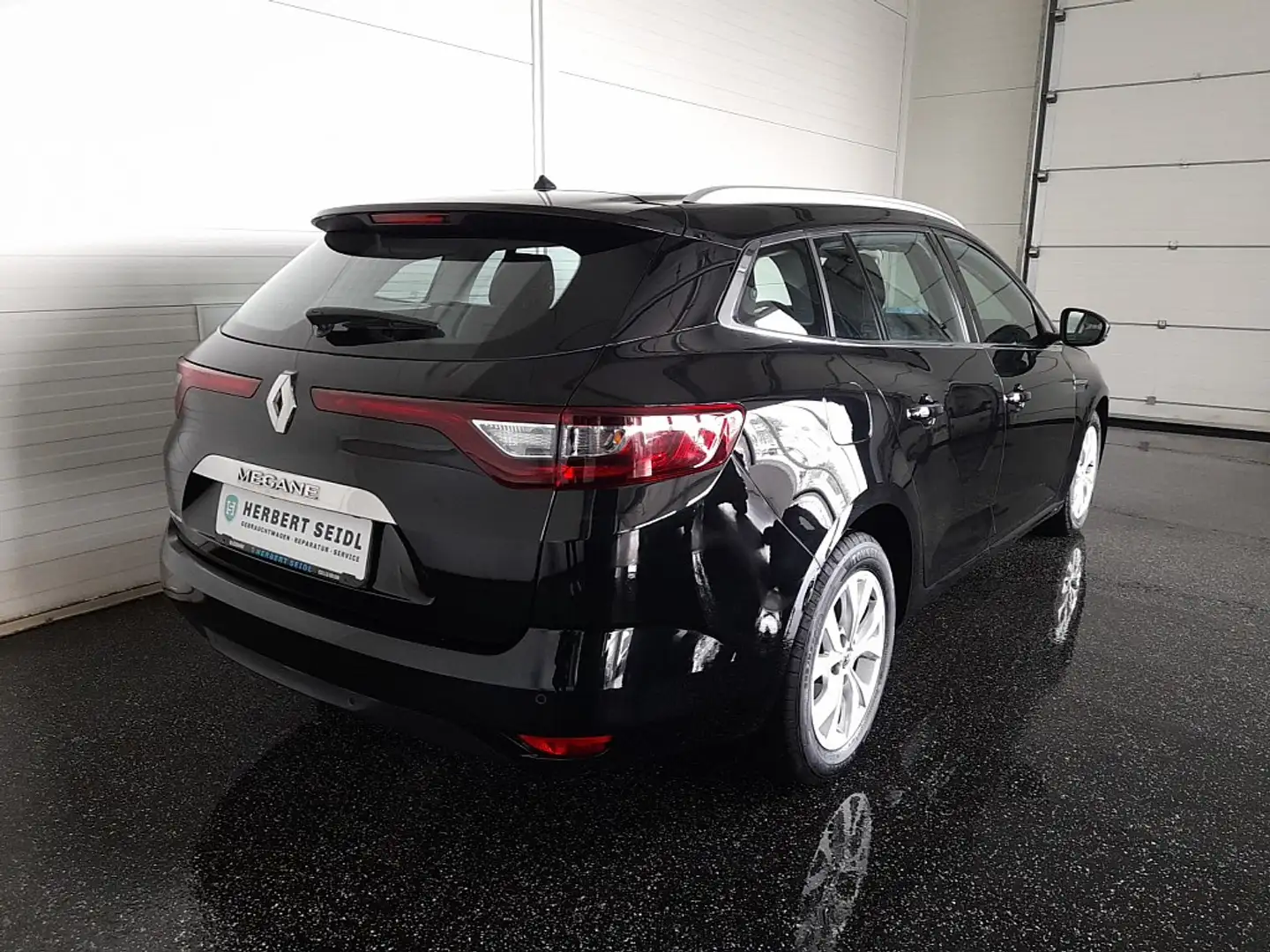 Renault Megane Mégane Grandtour Intens Blue dCi 115 Aut. *NAVI... Zwart - 2