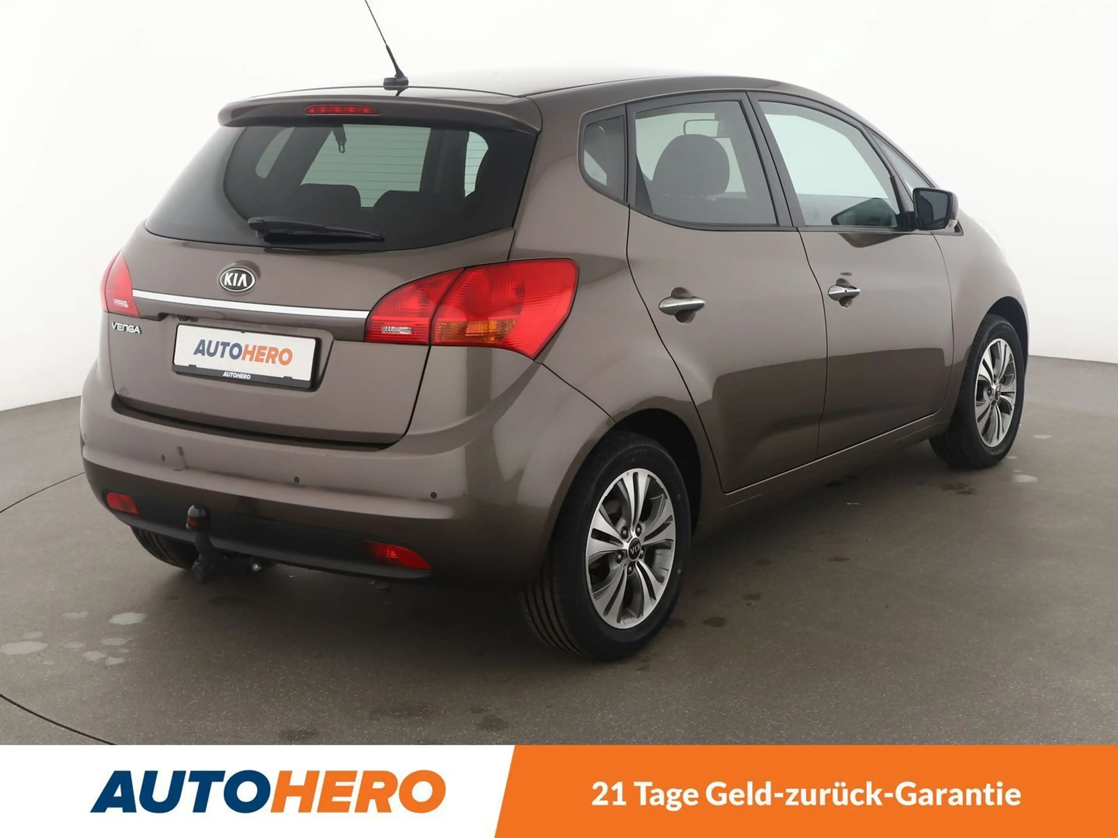 Kia Venga 1.6 Dream Team*NAVI*PDC*SHZ*AHK*ALU*KLIMA* — photo 6